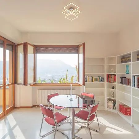 A Window On With Lake View By Rent All Lejlighed *
