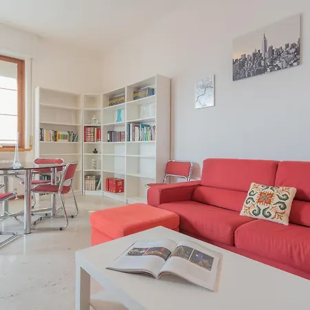 Lejlighed A Window On With Lake View By Rent All Como