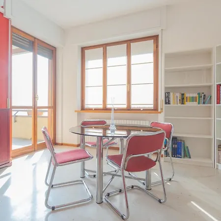 Lejlighed A Window On With Lake View By Rent All *