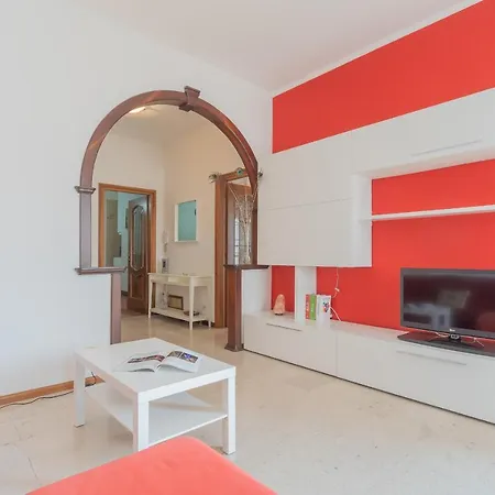 A Window On With Lake View By Rent All * Como