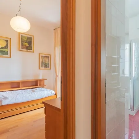 A Window On With Lake View By Rent All Lejlighed *